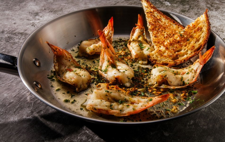 BUTTERFLY GARLIC SHRIMP