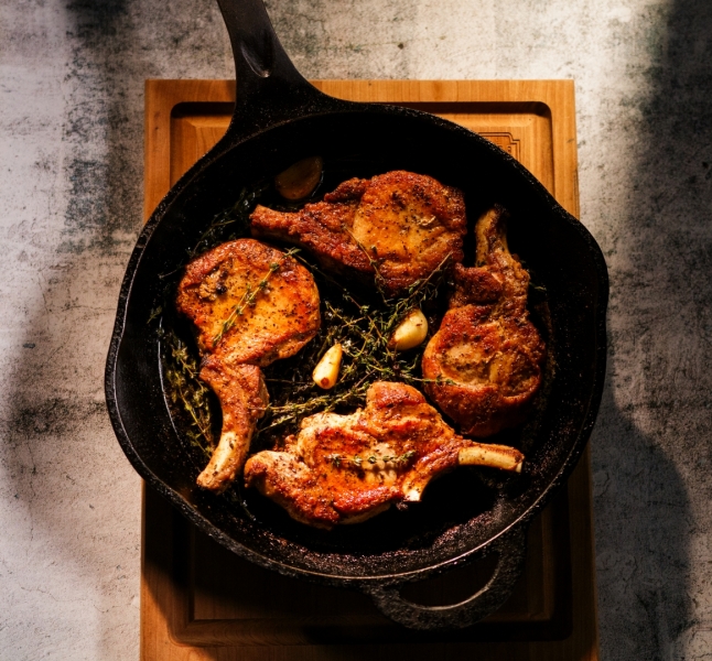 CANADIAN PORK RIB CHOP