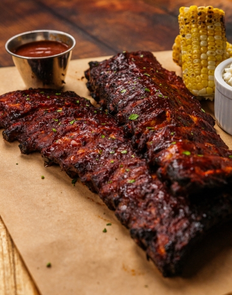 SMOKED & SLOW COOKED PORK BACK RIBS IN BBQ SAUCE
